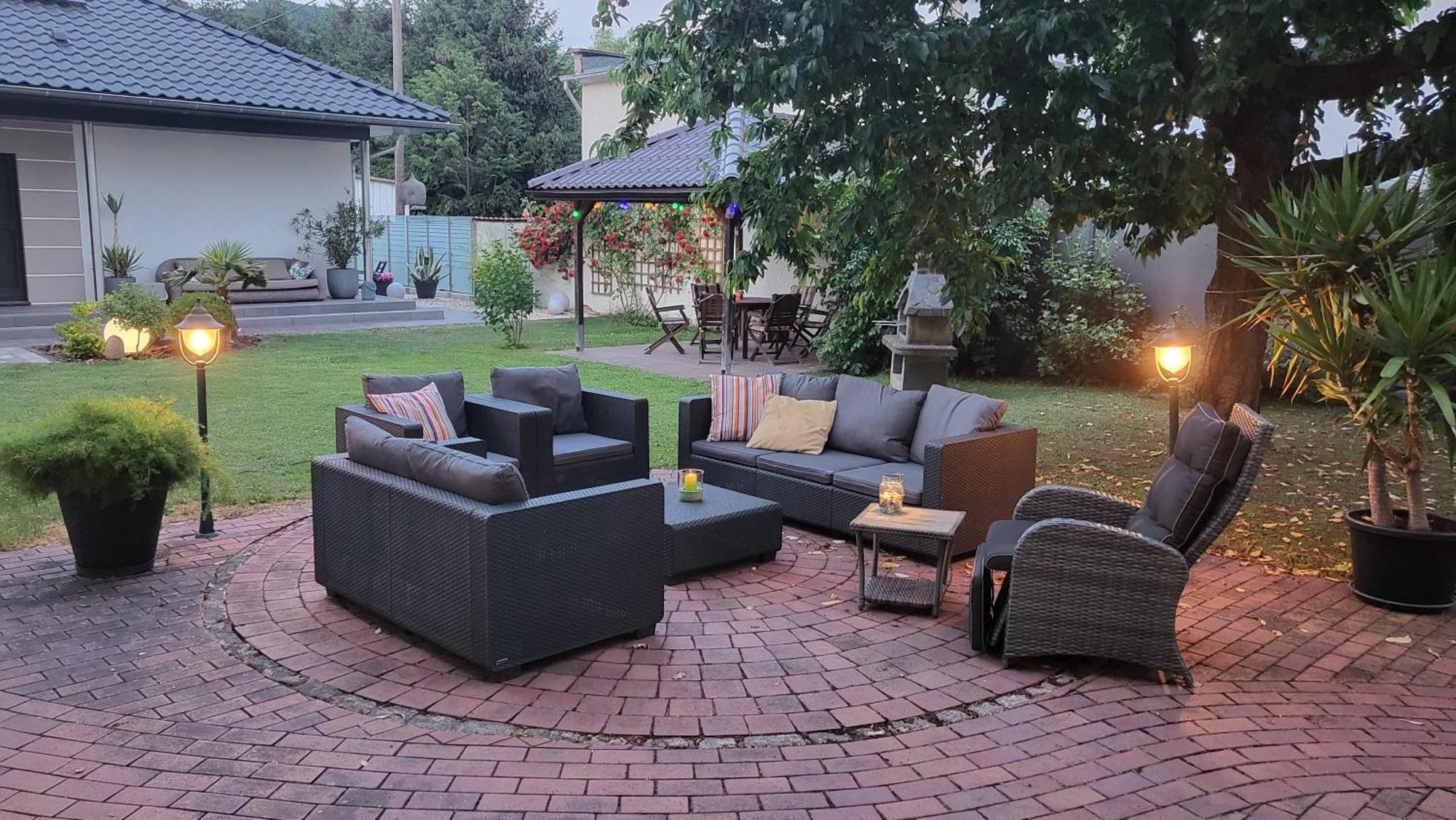 Apartments Am Saalebogen Mit Gartenterrasse, Grillkamin, Freie Parkplaetze Rudolstadt Kültér fotó